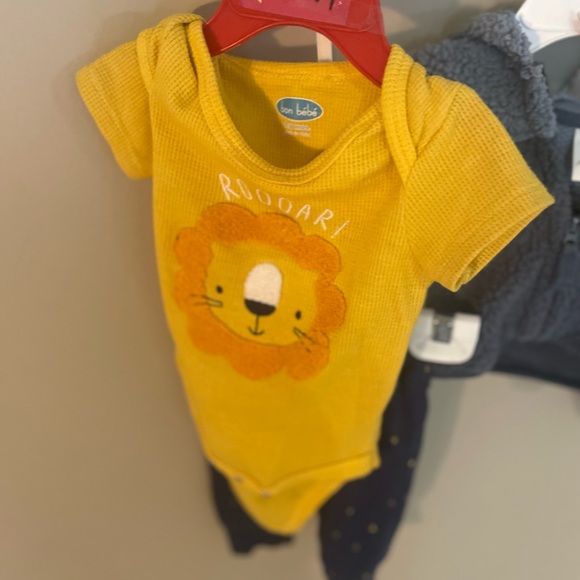 Sold ✅sets baby boy clothes and different brands. - Picture 5 of 7